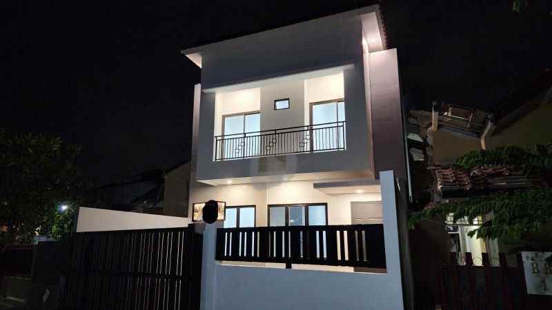 dijual rumah 5 kamar dekat mall pondok gede bekasi