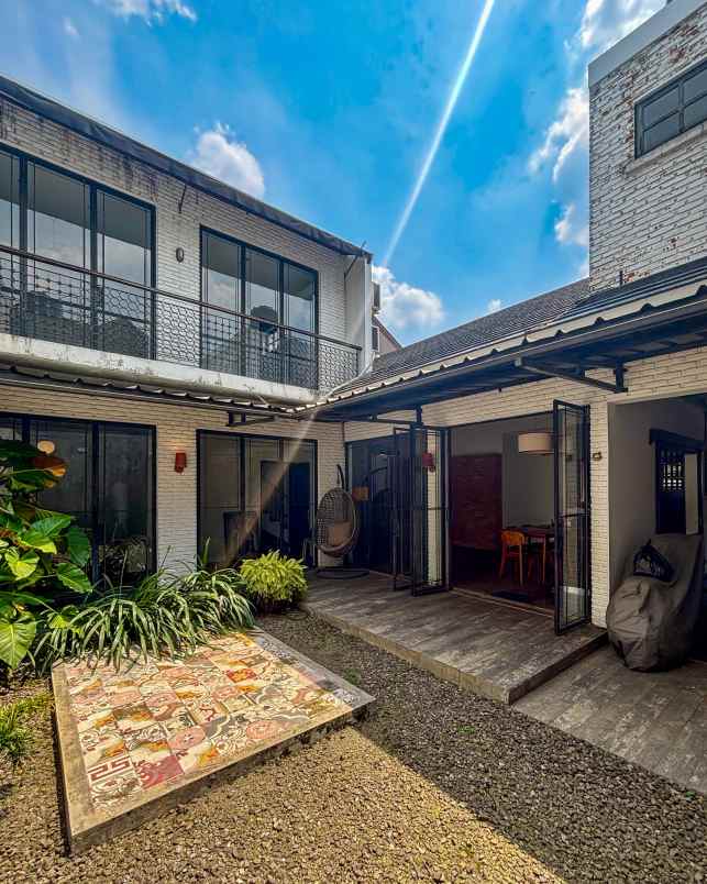 dijual rumah andara depok