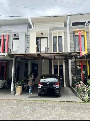 dijual rumah antapani bandung