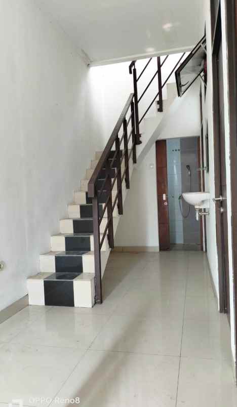 dijual rumah arcamanik