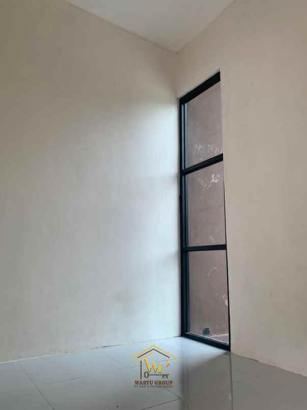 dijual rumah argodadi