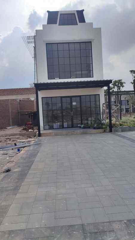 dijual rumah asri nyaman sayap podomoro bandung