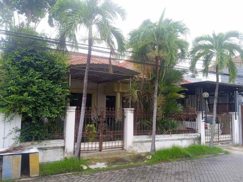 dijual rumah babatan pantai utara