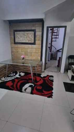 dijual rumah babatan pratama