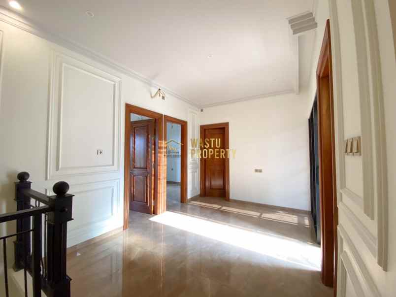 dijual rumah banyuraden