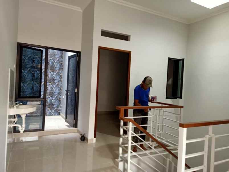 dijual rumah baru poris indah