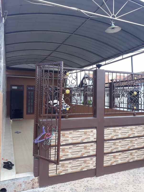 dijual rumah bendul merisi