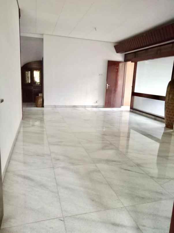 dijual rumah bendungan hilir