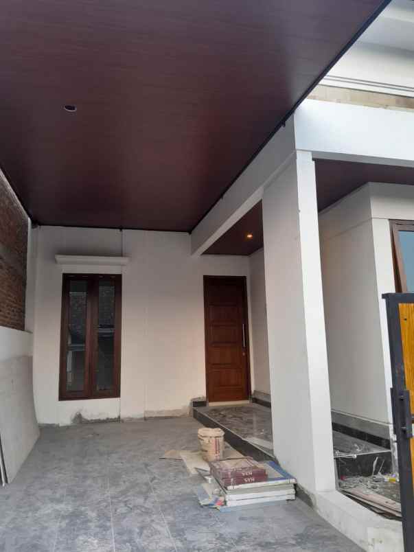 dijual rumah besi jangkang