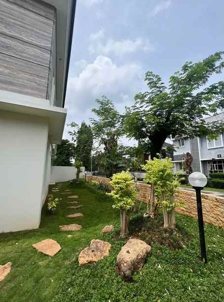 dijual rumah bhaskara selatan