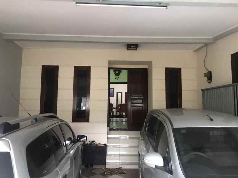 dijual rumah bintara