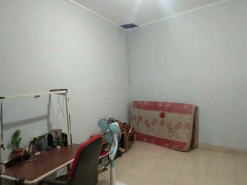 dijual rumah bintaro