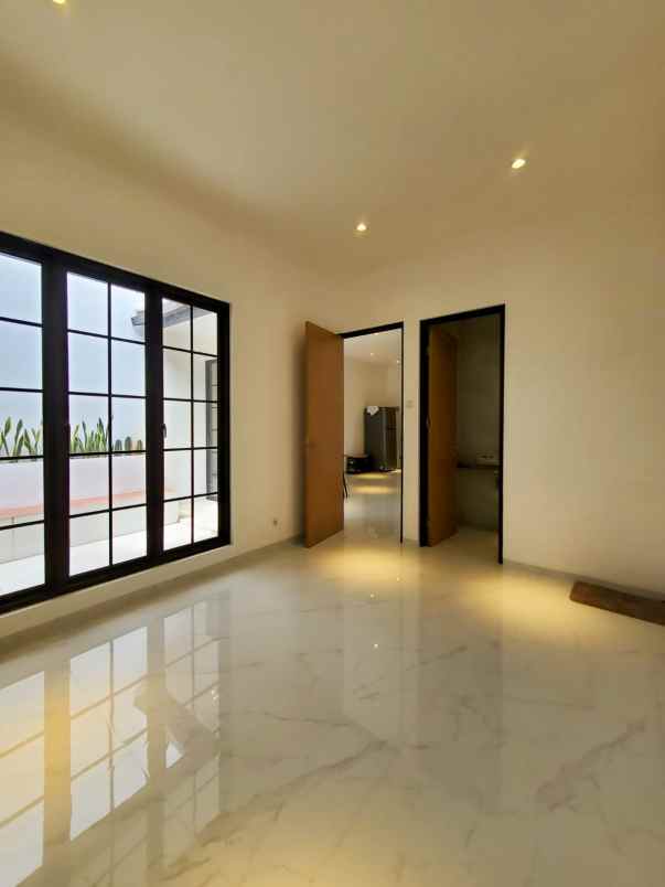 dijual rumah bintaro jaya tangerang selatan