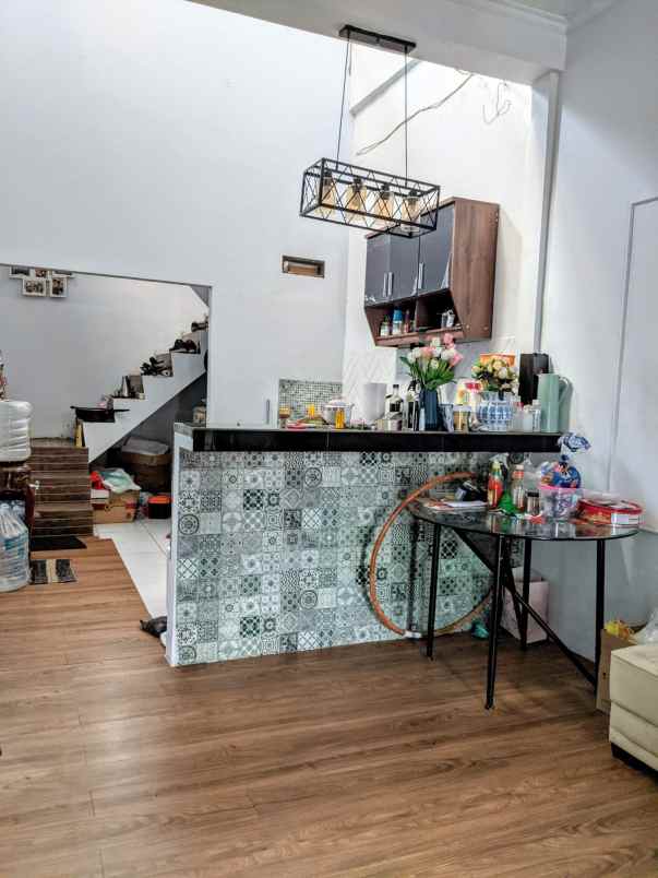 dijual rumah bojongsari depok