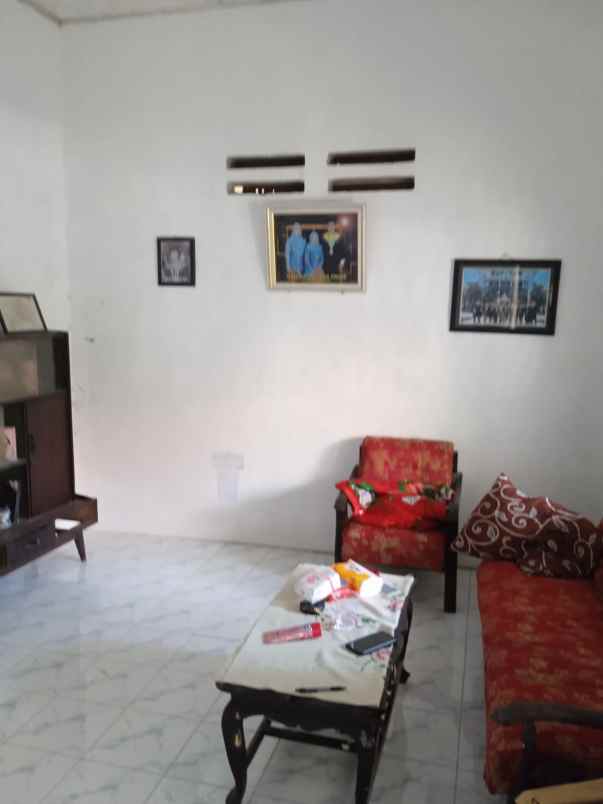 dijual rumah bratang kec wonokromo surabaya