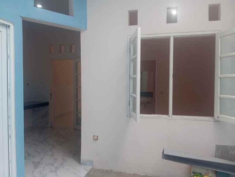 dijual rumah bsd delatinos
