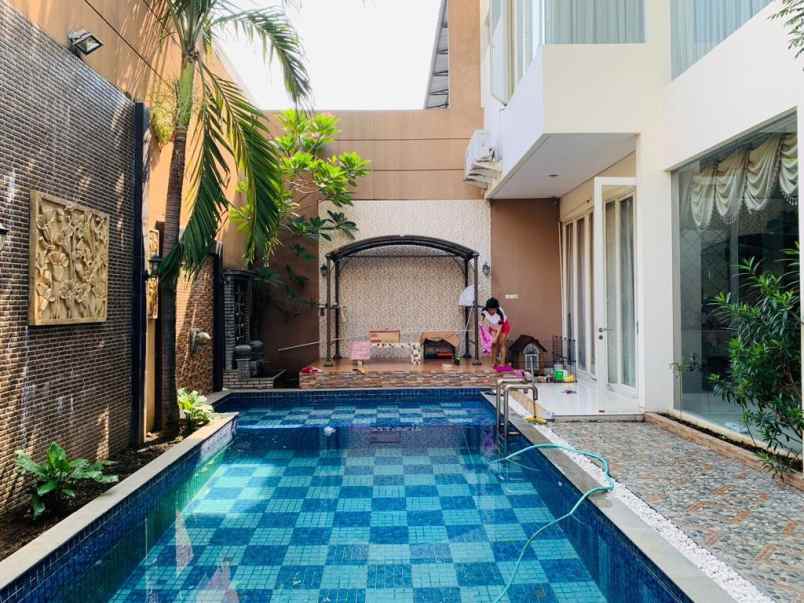 dijual rumah bukit golf citraland