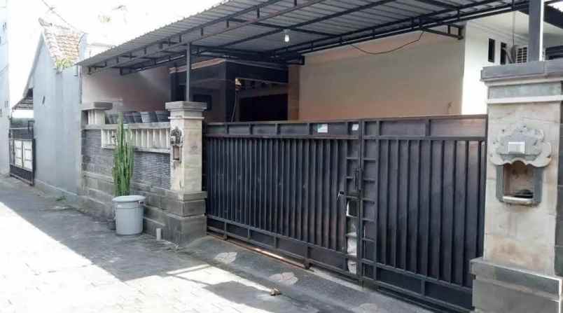 dijual rumah bypass ngurah rai