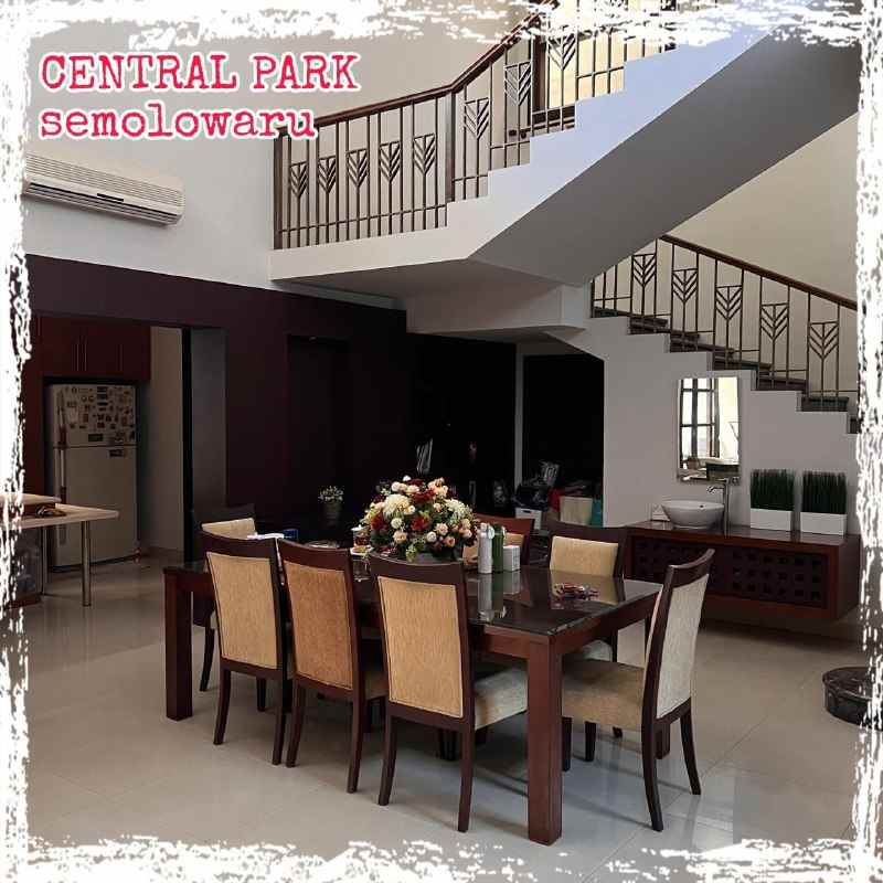 dijual rumah central park semolowaru