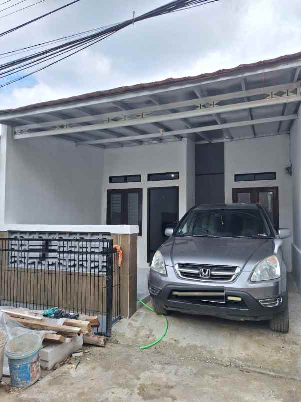 dijual rumah cibiru hilir