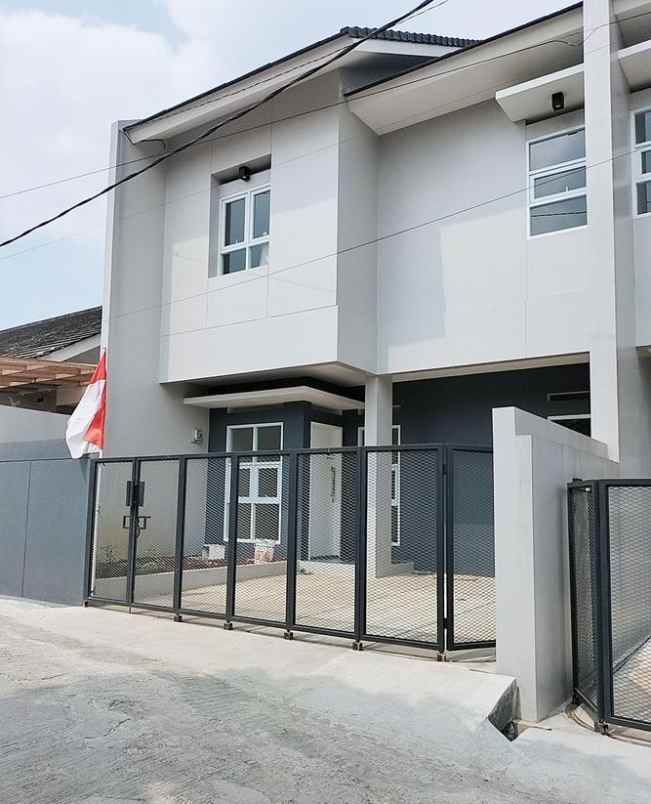 dijual rumah cihanjuang