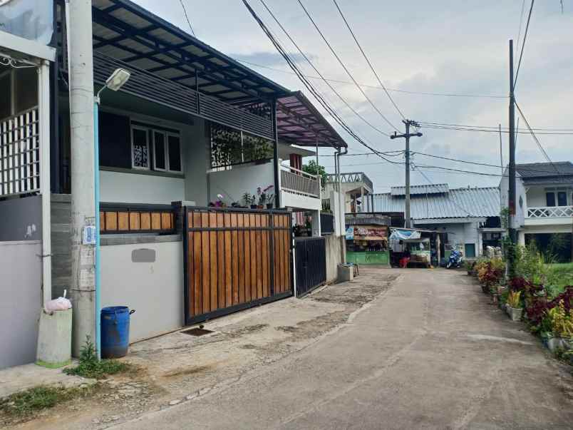 dijual rumah cihanjuang