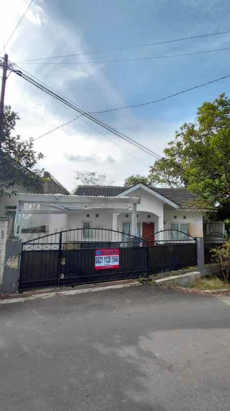 dijual rumah cihanjuang