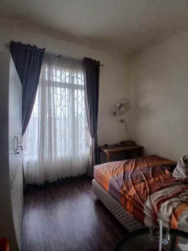 dijual rumah cimanggis