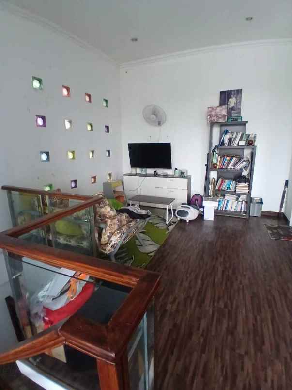 dijual rumah cimanggis