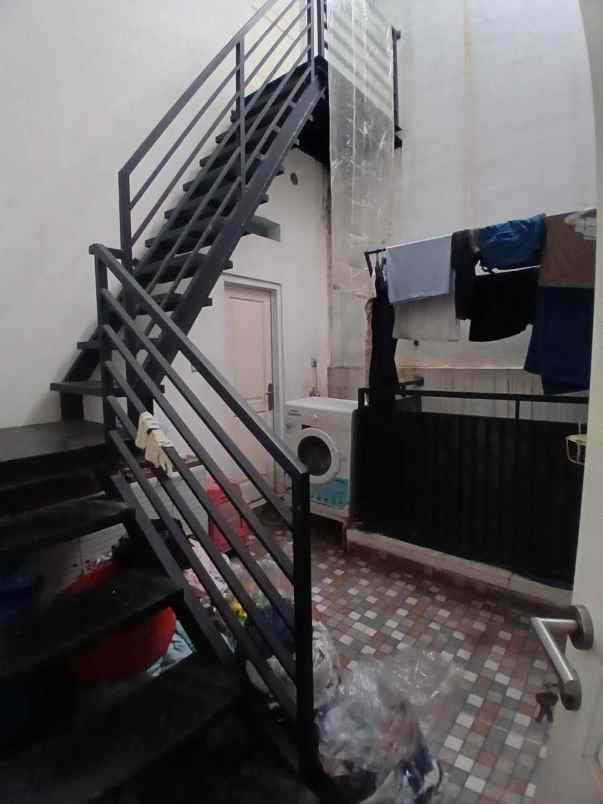 dijual rumah cimanggis