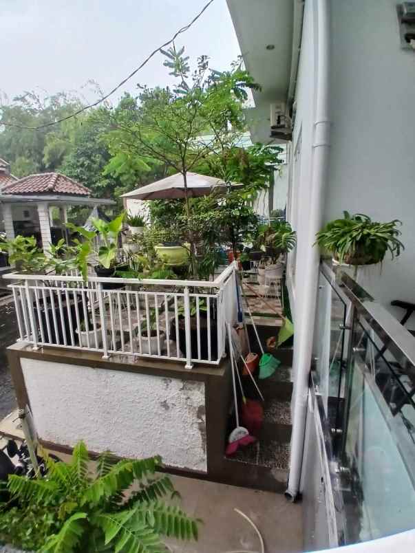 dijual rumah cimanggis