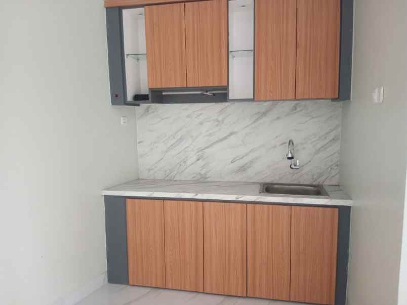 dijual rumah cipedak