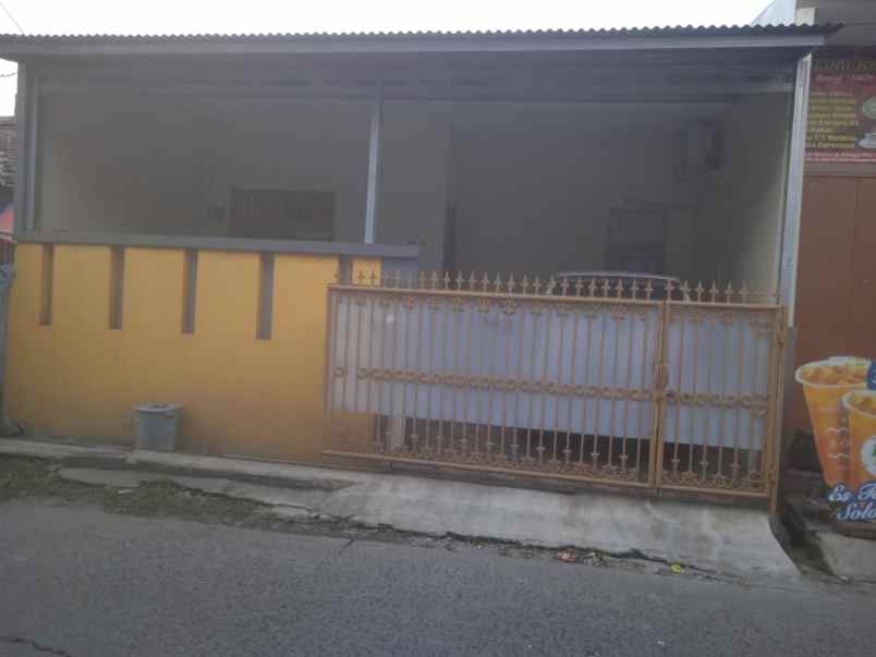 dijual rumah cipondoh makmur
