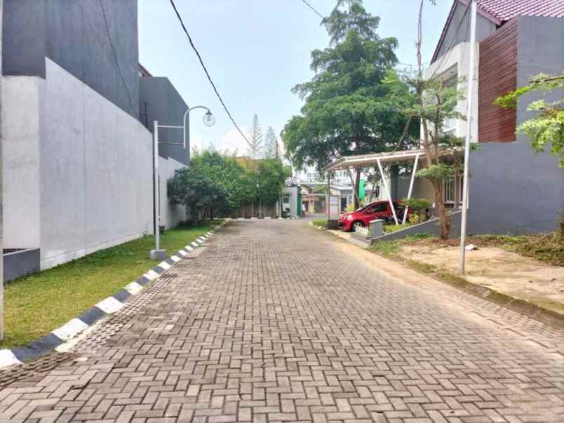 dijual rumah cisaranten