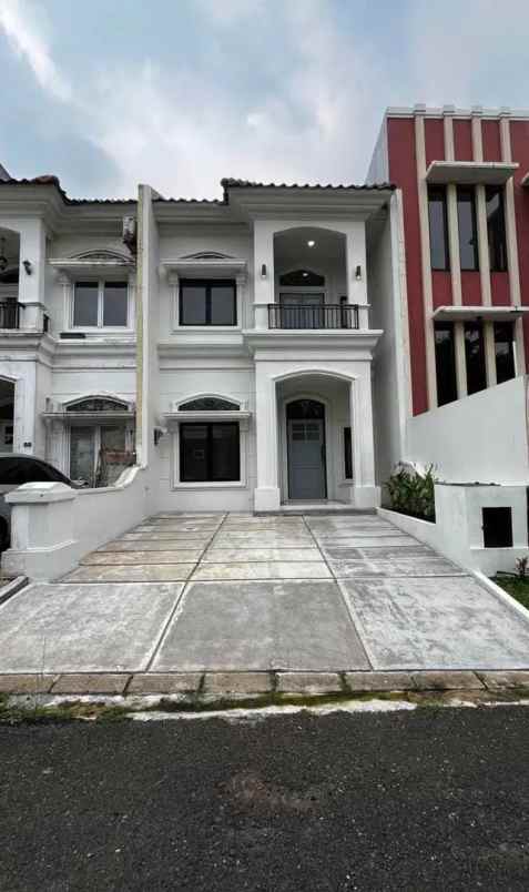 dijual rumah citragrand cibubur