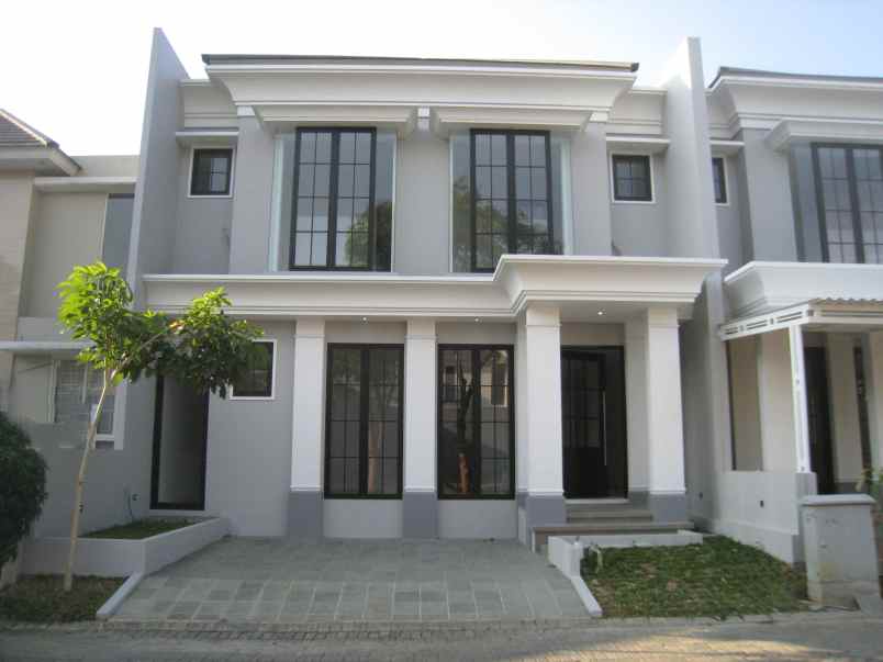 dijual rumah citraland surabaya