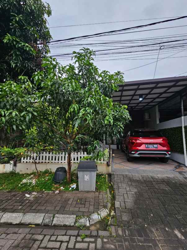 dijual rumah cluster batununggal indah