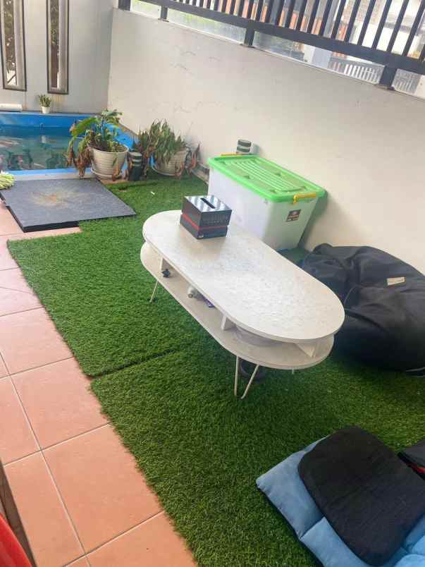 dijual rumah cluster derwati mas estate