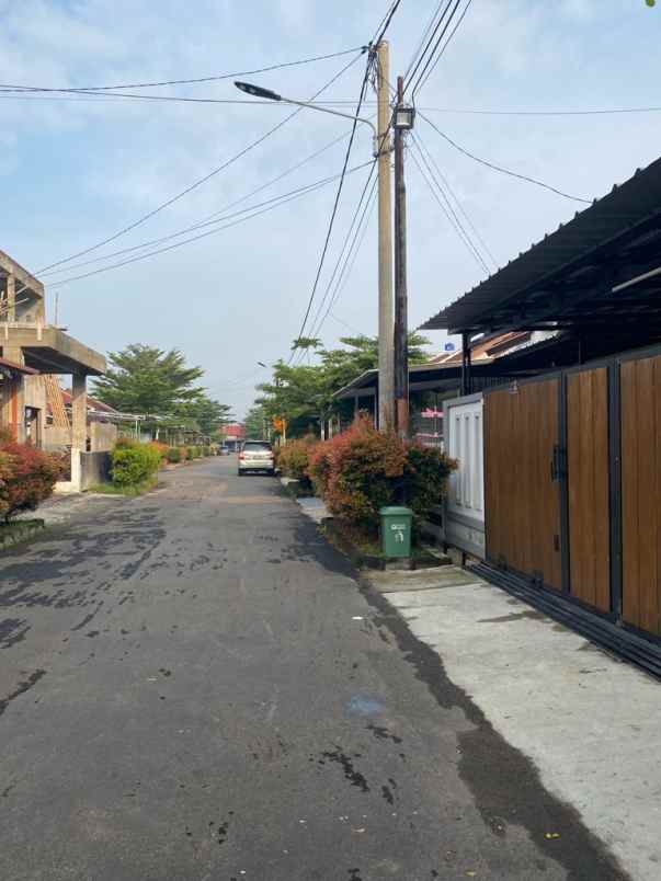 dijual rumah cluster derwati mas estate