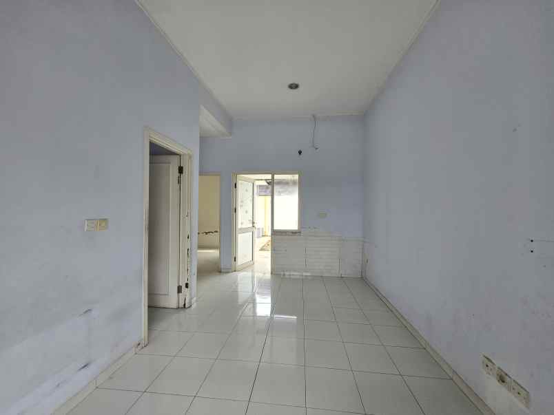 dijual rumah cluster dhana suvarna