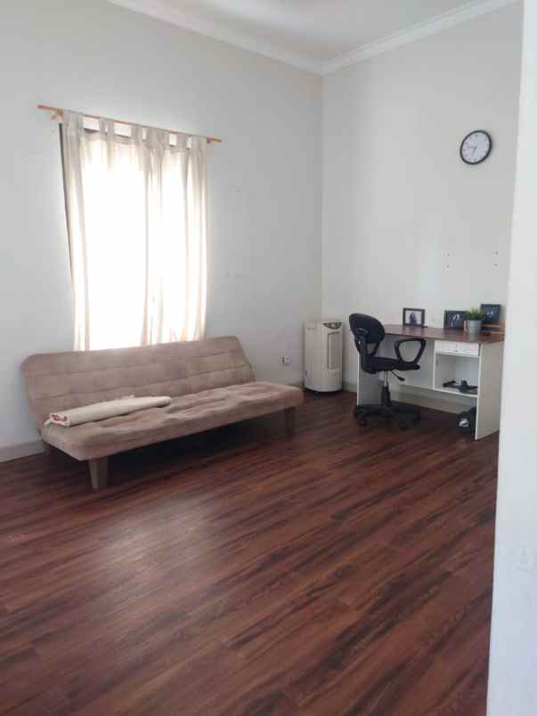 dijual rumah cluster golden pasir impun