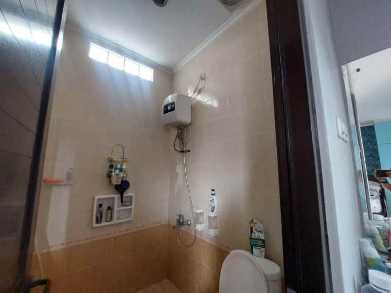 dijual rumah cluster harmoni harapan indah