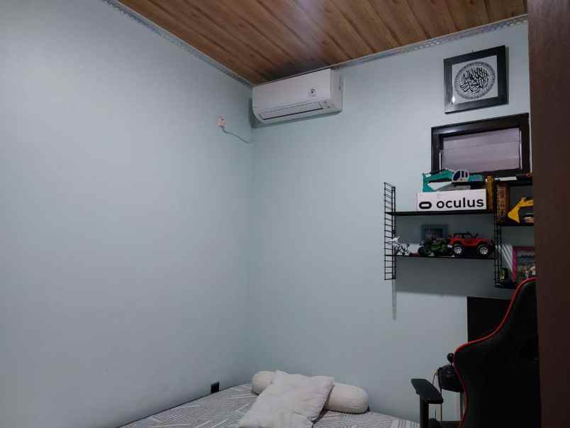 dijual rumah cluster harmoni harapan indah