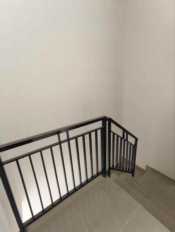 dijual rumah cluster harmony village