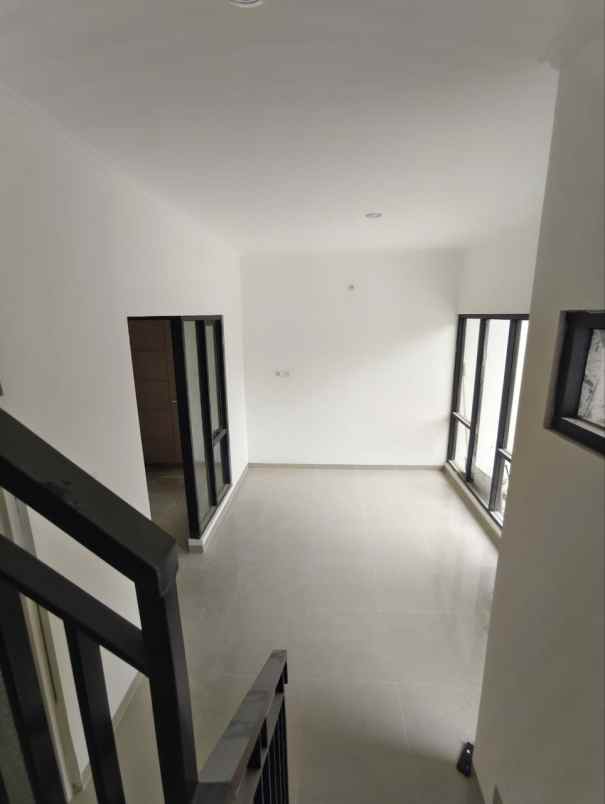 dijual rumah cluster harmony village