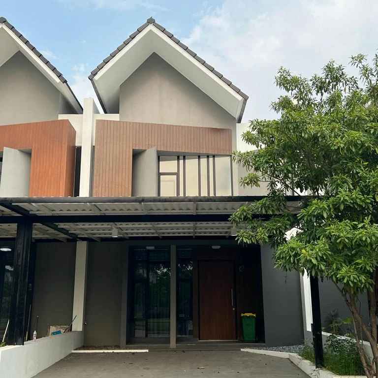 dijual rumah cluster jura metland menteng