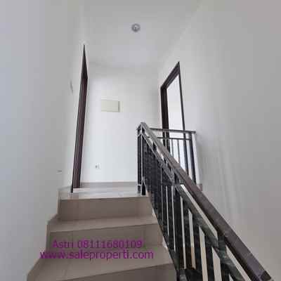 dijual rumah cluster miami pik2