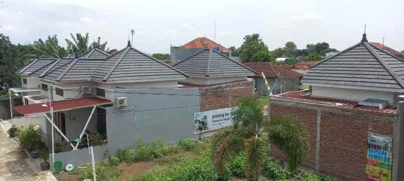 dijual rumah cluster modern baru di jepang kudus