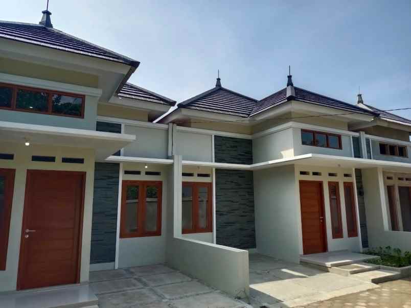 dijual rumah cluster modern baru di jepang kudus