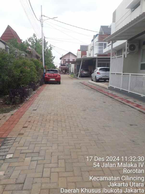 dijual rumah cluster pesona rorotan